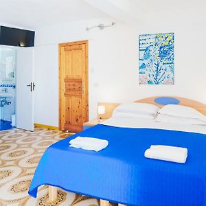 Camera con letto queen size